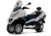 Piaggio MP3 Hybrid